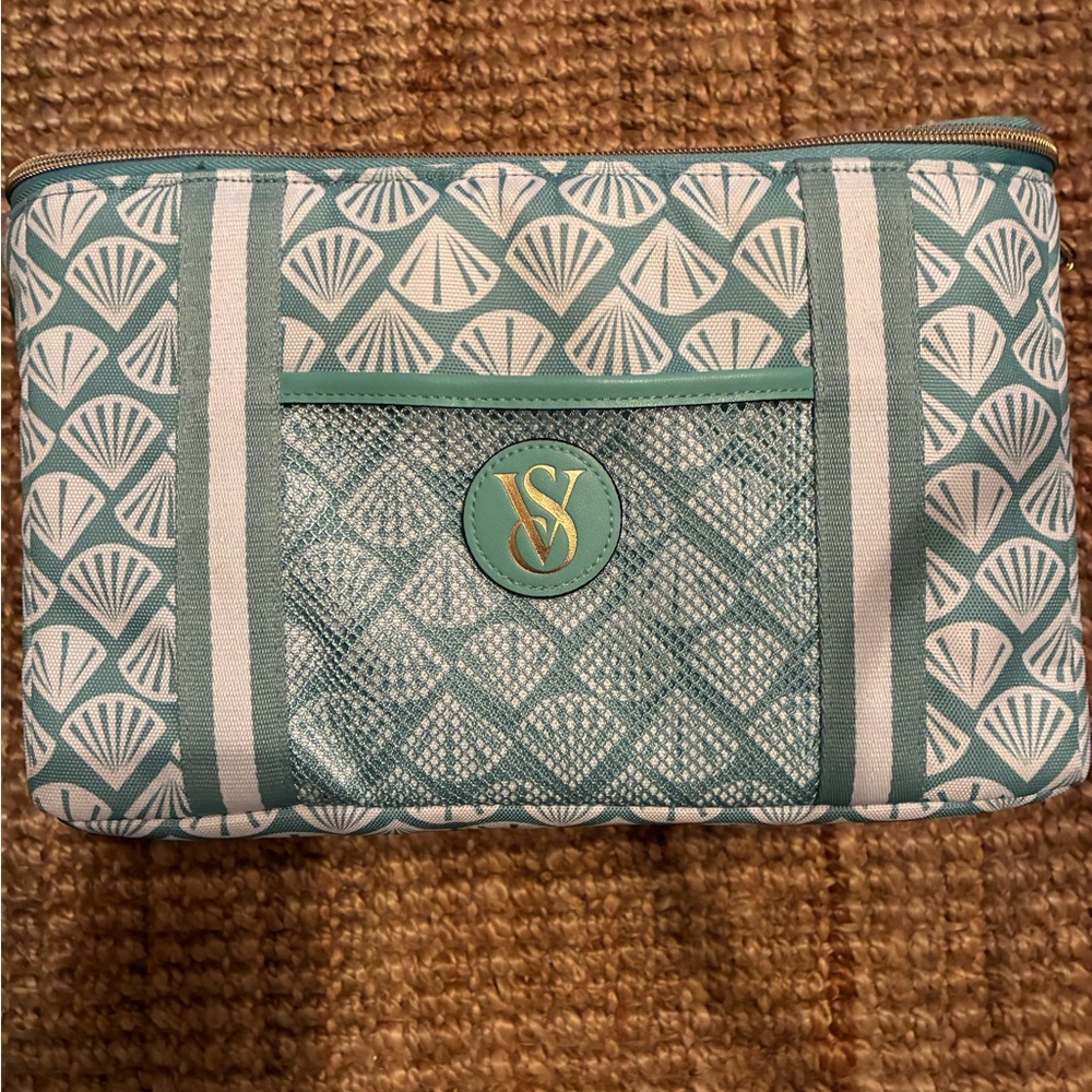 Victoria's Secret Aqua and Cream Insulated Bag
